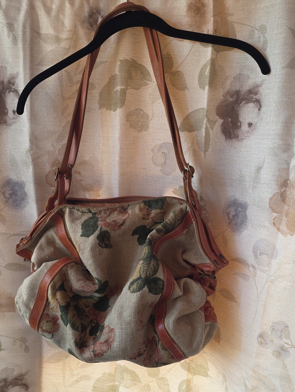 FS Earthbags Floral Canvas and Tan Leather Strap Shoulder Bag GUC